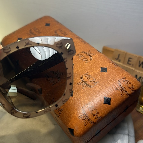 MCM Turtled Monogram Cateye Sunglasses NWT - 😎 Modern Creation München 🕶️ - Picture 11 of 12